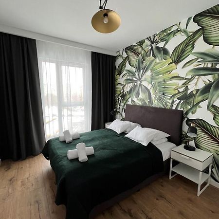 Bielany Apart Joanny Obok Metra Варшава Экстерьер фото